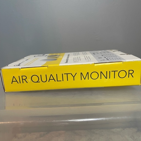 AirThings 2920 Wave Mini Smart Indoor Air Quality Monitor NEW - Picture 4 of 7